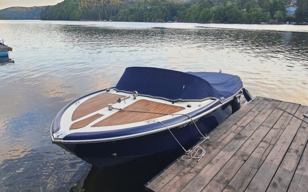Quicksilver clasik 20. Motor 4.3l , 235 hp